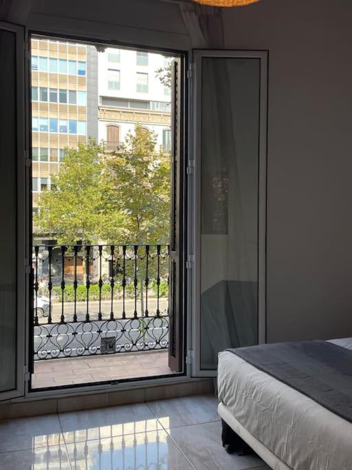Apartament Paseo De Gracia Gran Via De Les Corts Catalanes Barcelona Zewnętrze zdjęcie